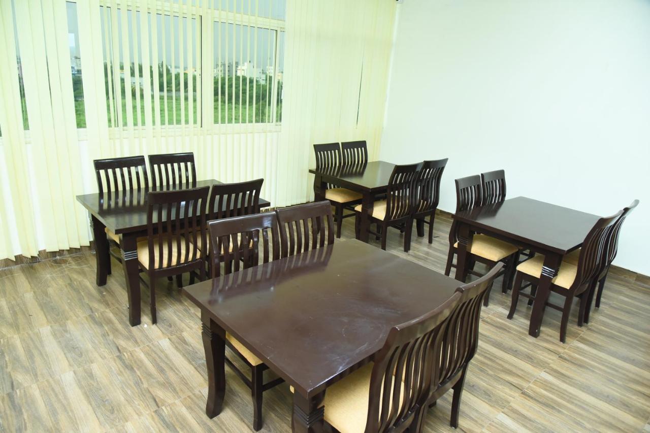 Spectra Hotel Bangalore Airport Devanahalli ภายนอก รูปภาพ